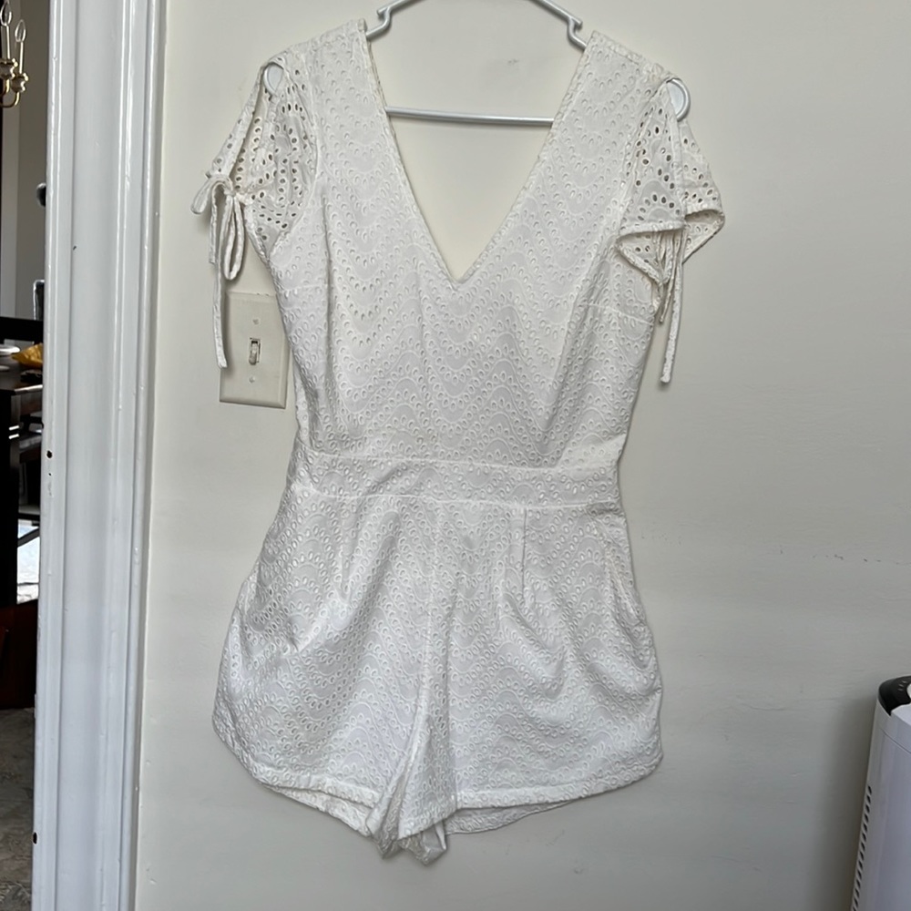 Express - White Lace Romper